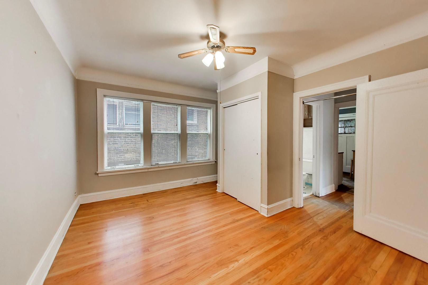 730 Hinman Avenue Unit: 3W