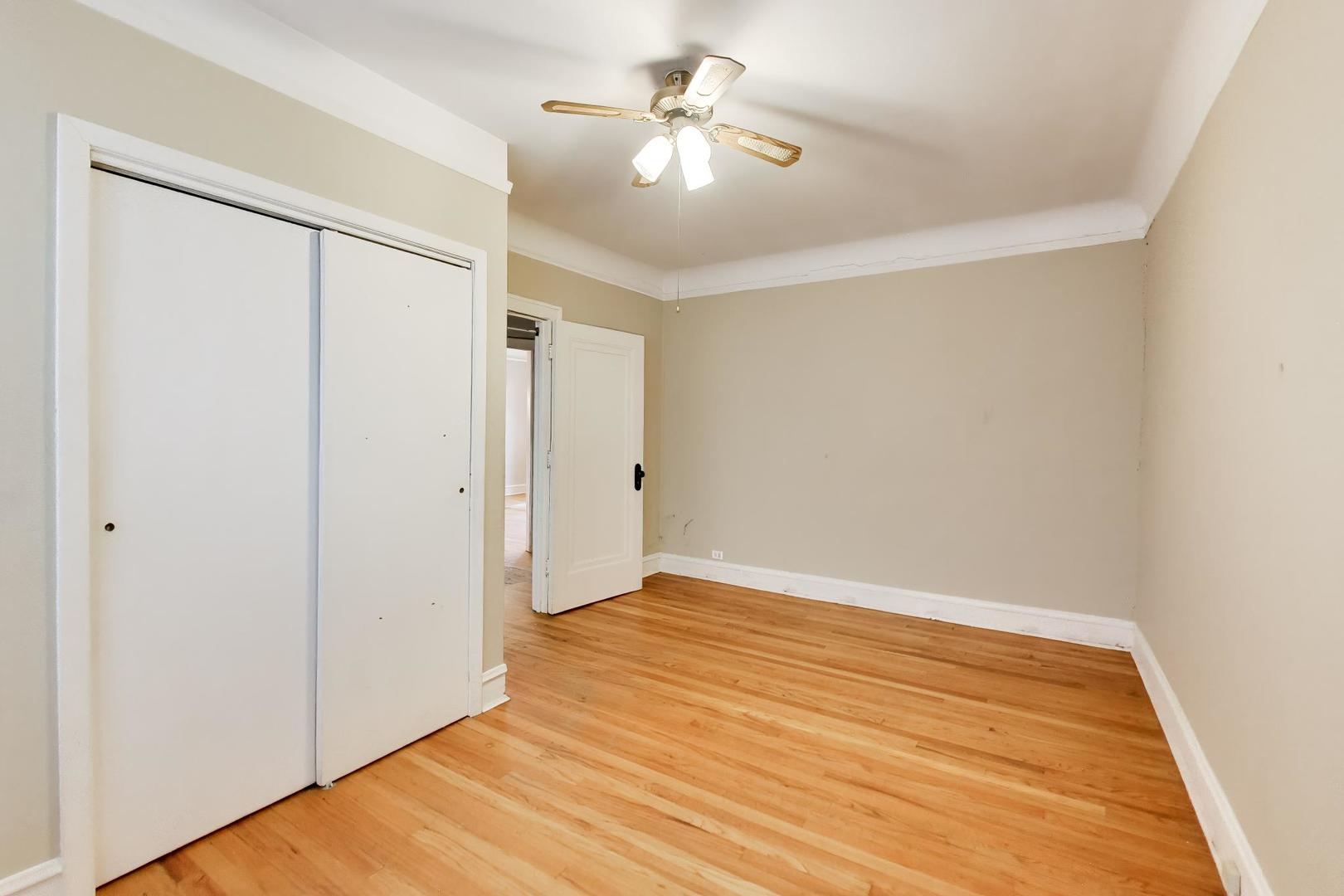 730 Hinman Avenue Unit: 3W