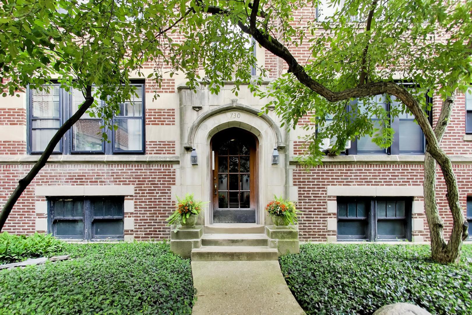 730 Hinman Avenue Unit: 3W