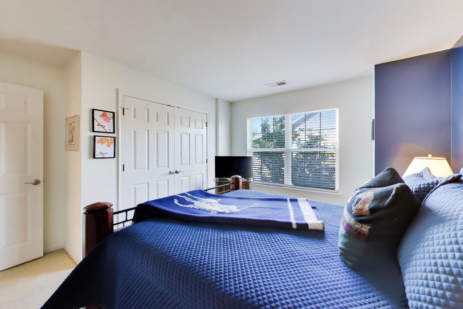 213 River Front Drive Unit: 213