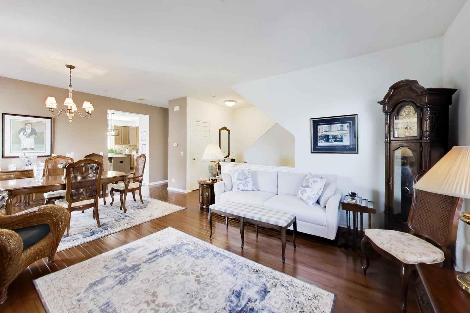 213 River Front Drive Unit: 213