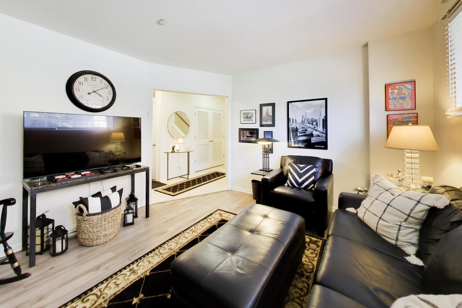 213 River Front Drive Unit: 213
