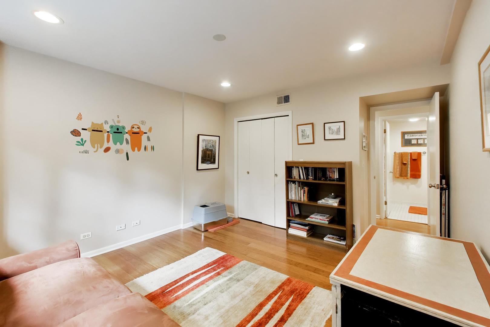 2001 Sherman Avenue Unit: 204