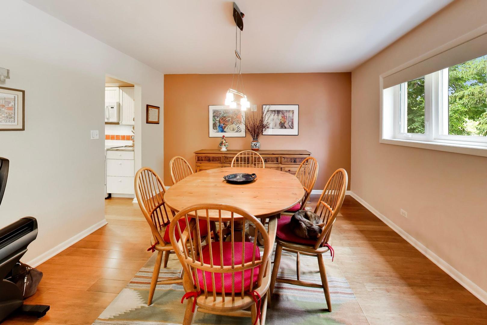 2001 Sherman Avenue Unit: 204