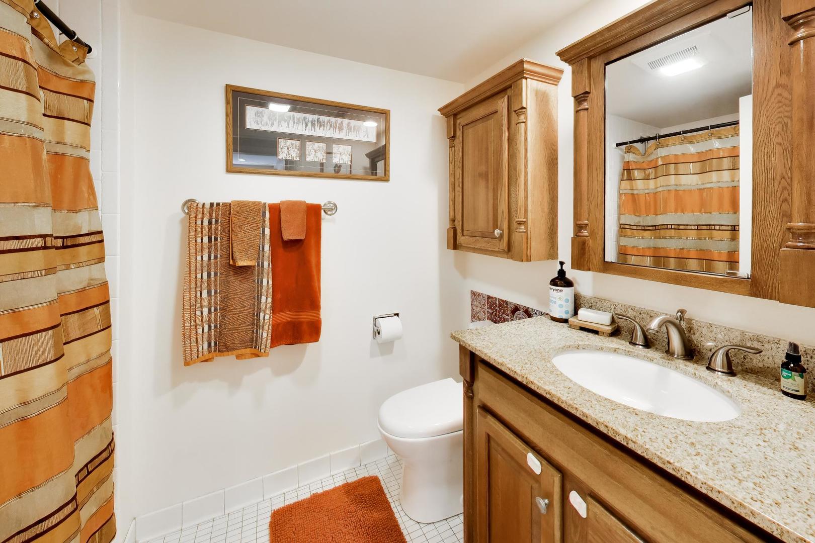 2001 Sherman Avenue Unit: 204