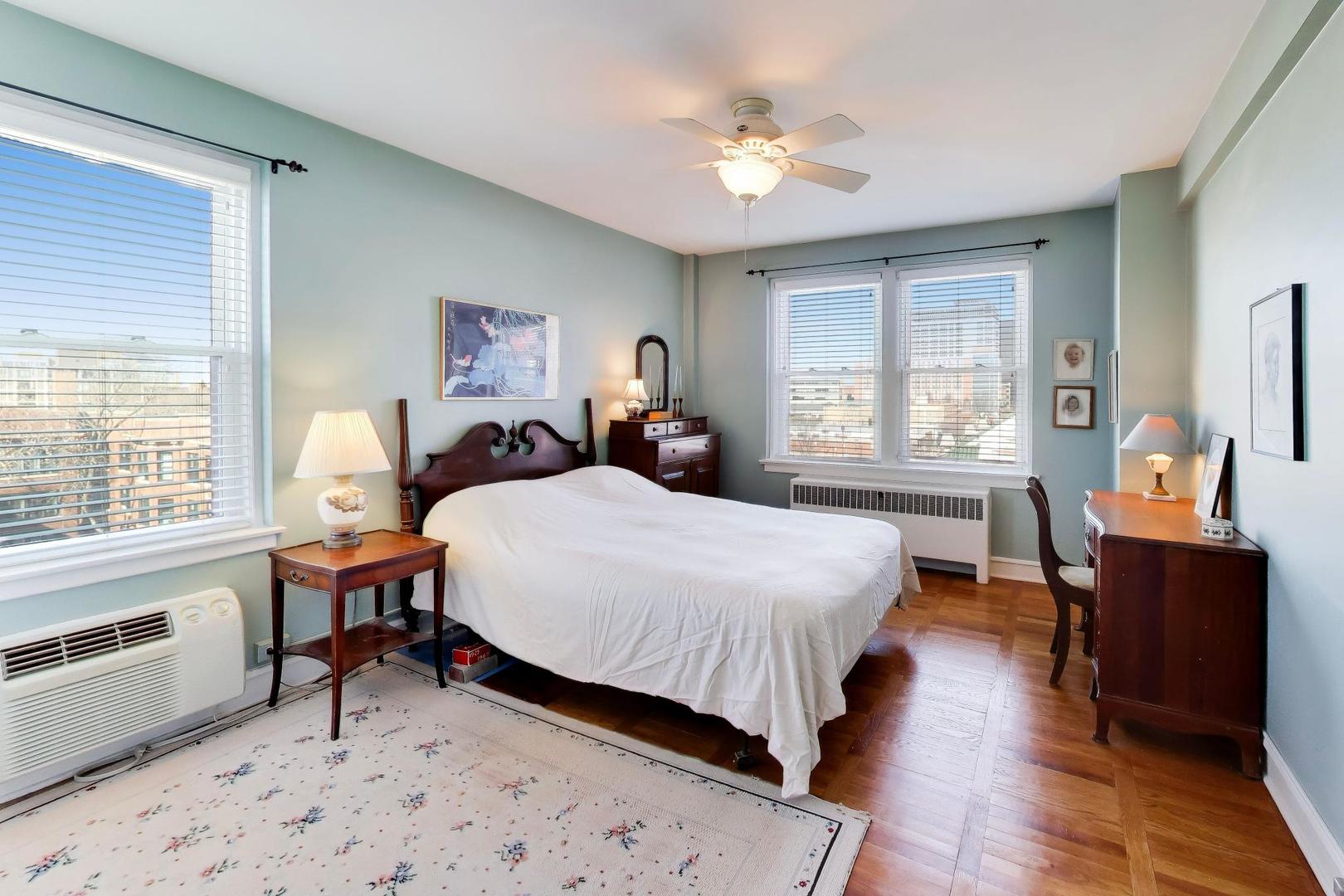 1585 Ridge Avenue Unit: 505
