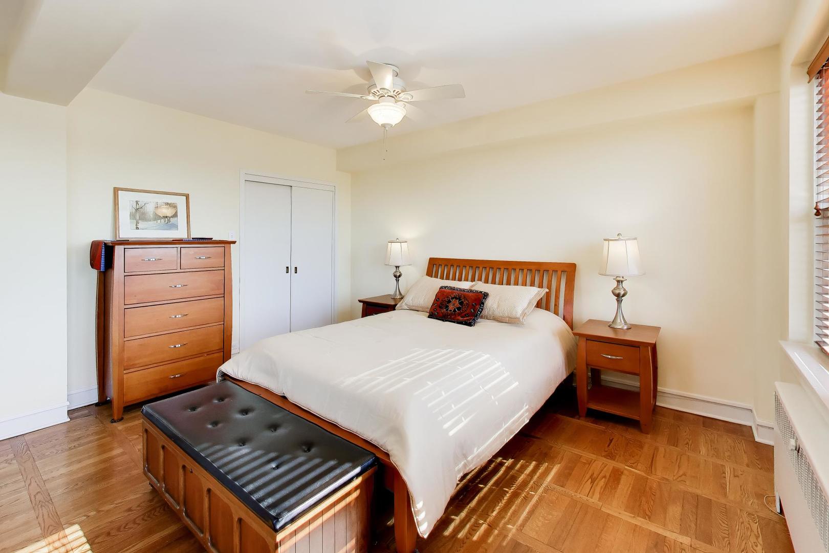 1585 Ridge Avenue Unit: 505