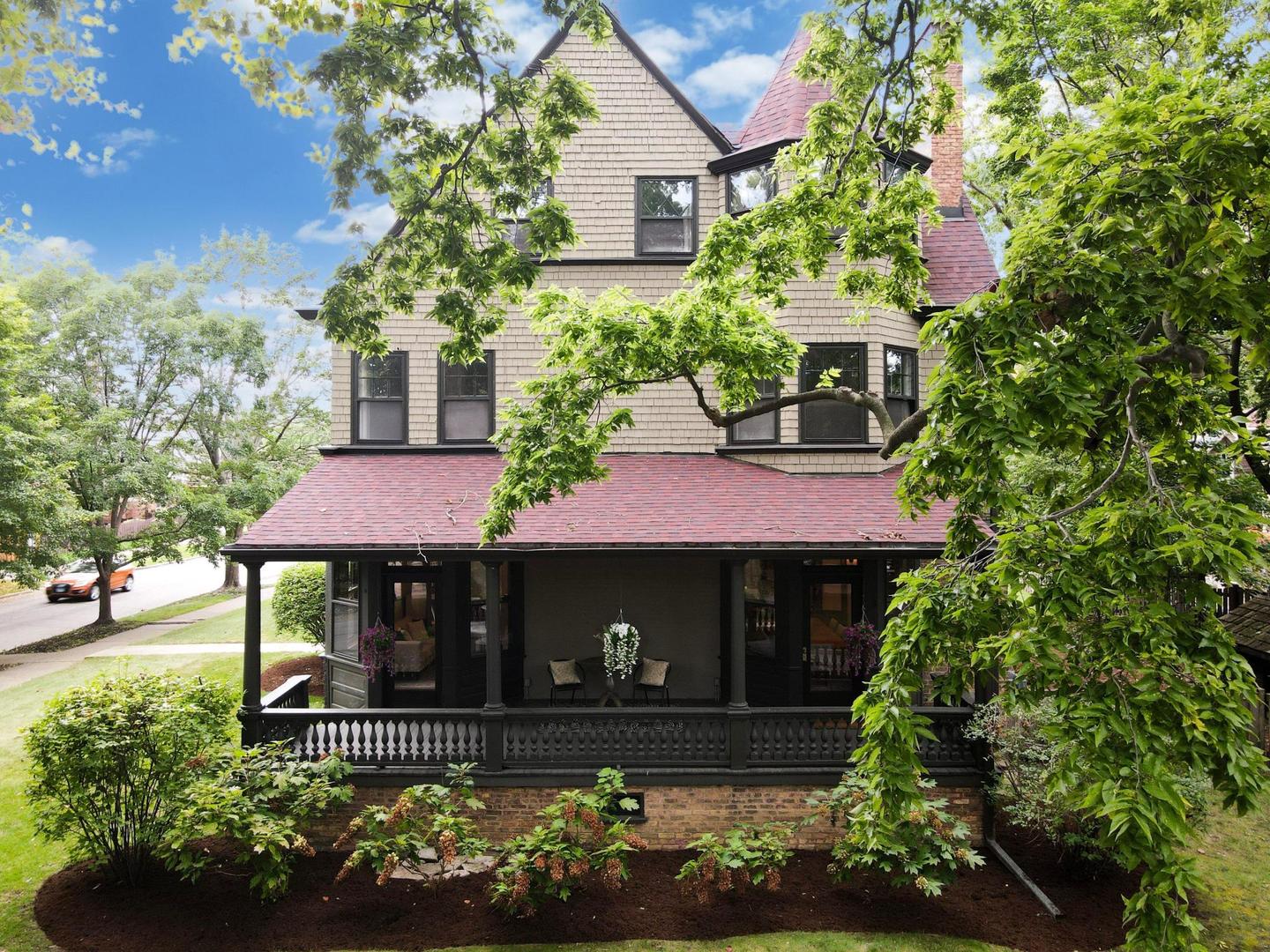 225 Hamilton Street