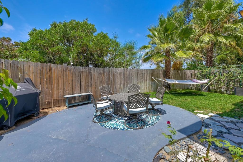 2425 27 Torrejon Place