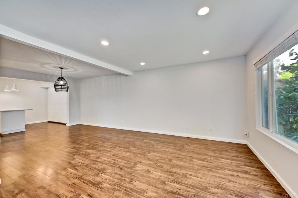 2425 27 Torrejon Place