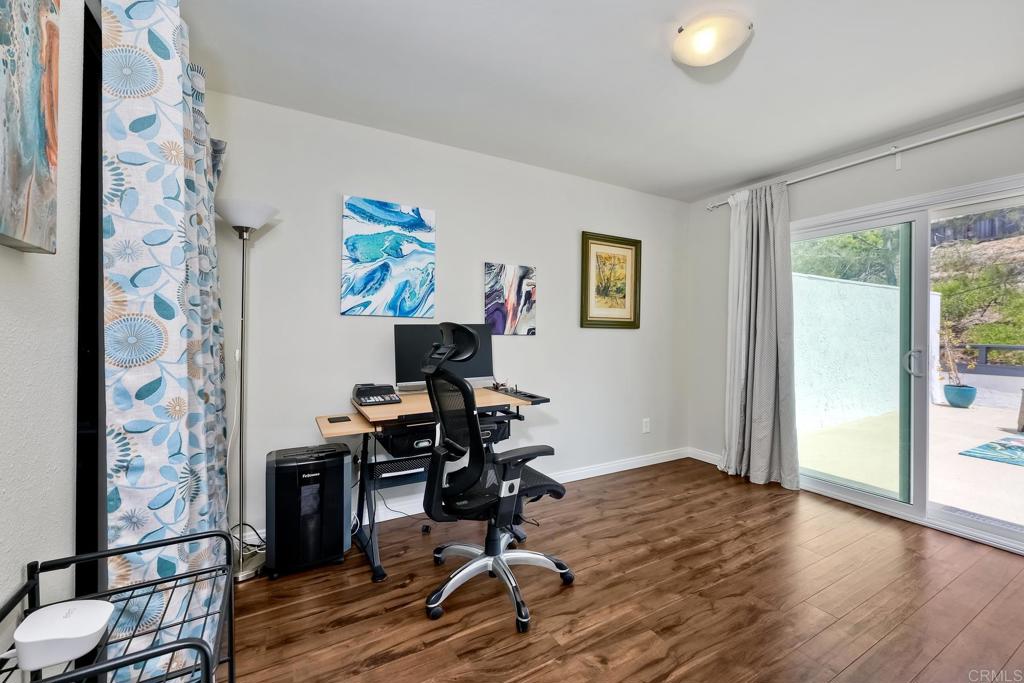 2425 27 Torrejon Place