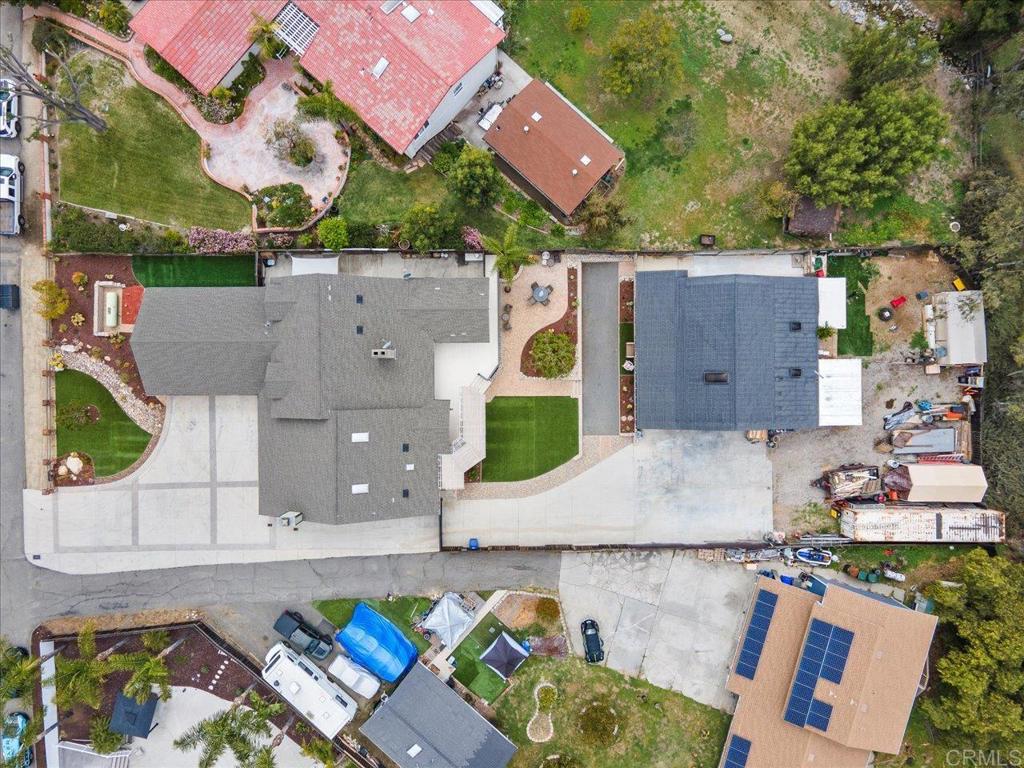 749 OLEANDER PLACE