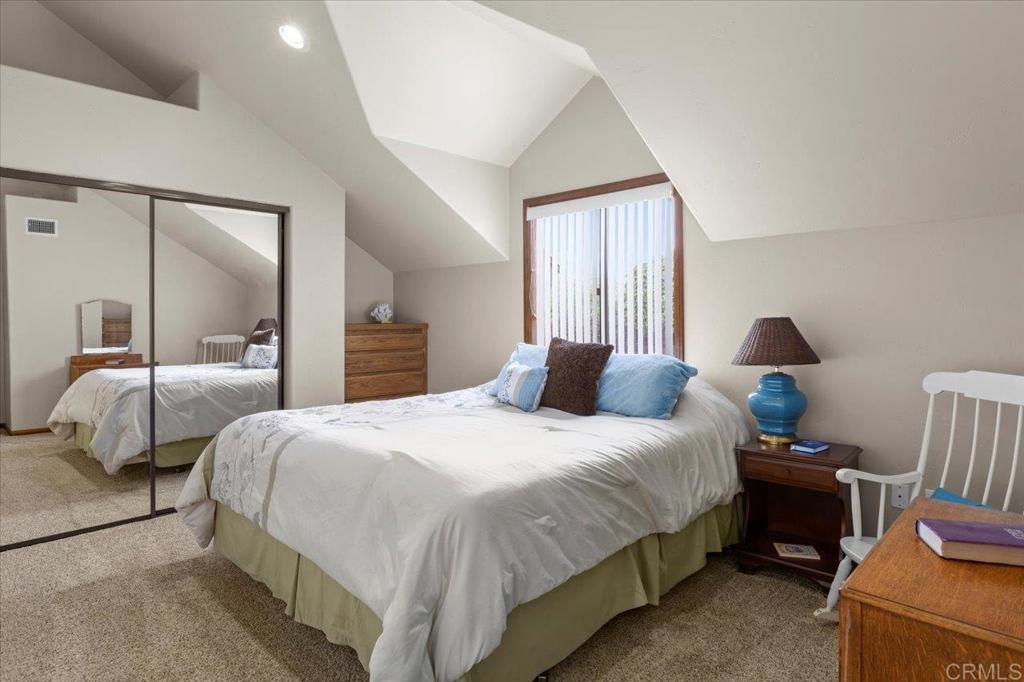 749 OLEANDER PLACE