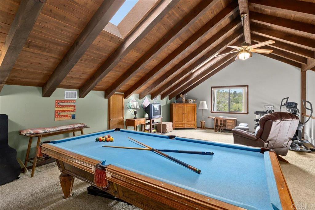 749 OLEANDER PLACE