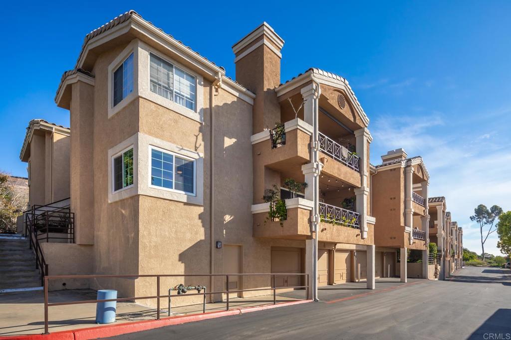 3211 Sirena Vista Way Unit: 114