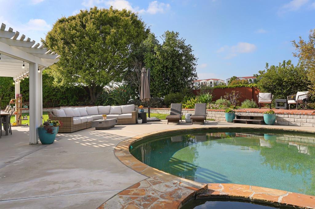 4966 Park Drive