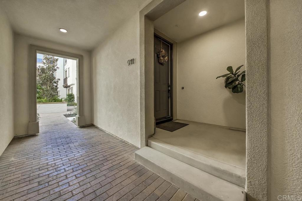 911 Slate Street
