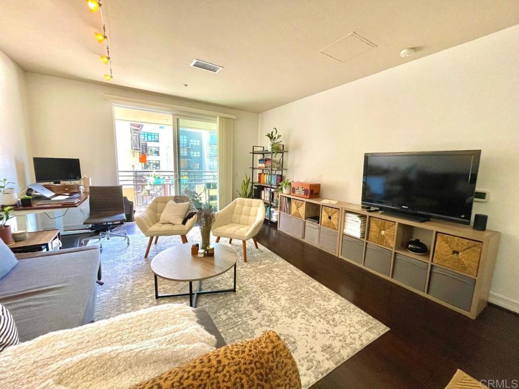 550 Park Blvd Unit: 2403
