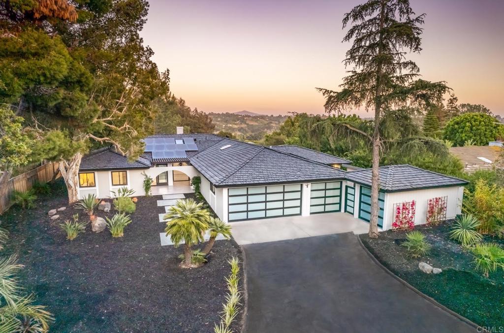 656 Lomas De Oro Court