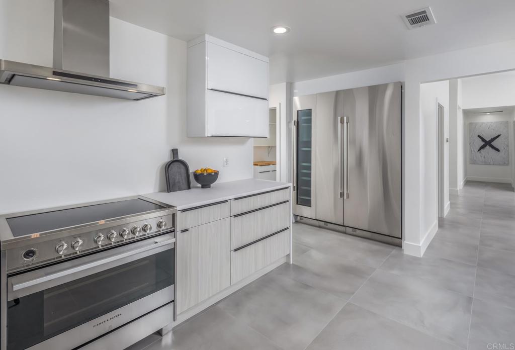 656 Lomas De Oro Court