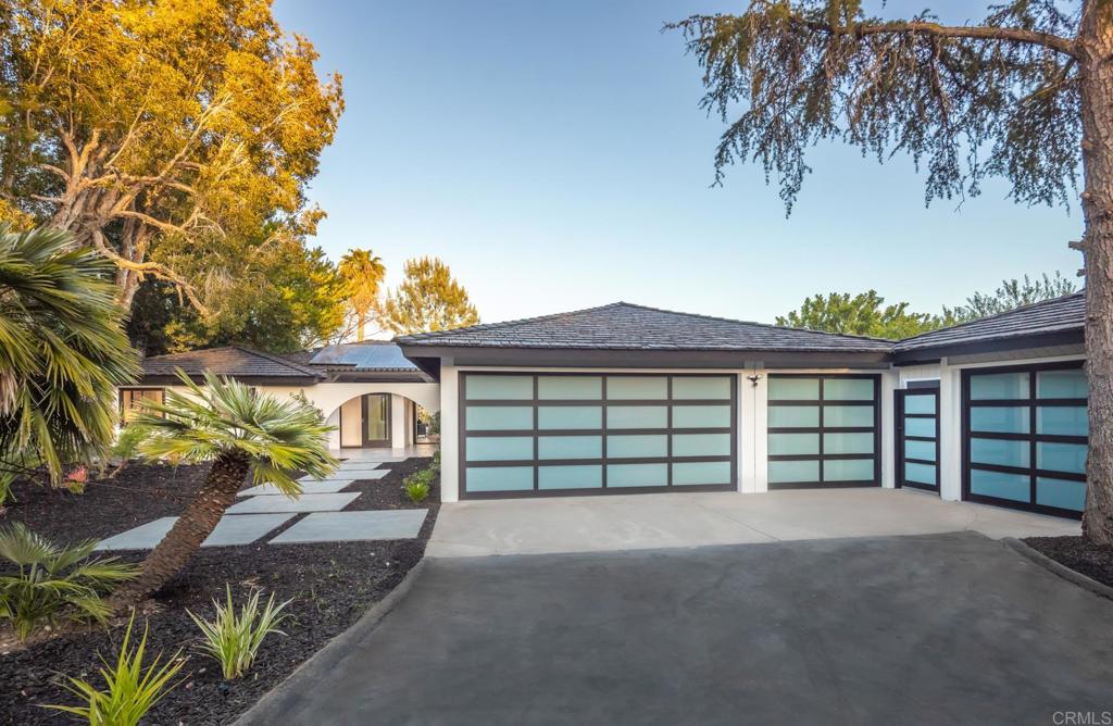 656 Lomas De Oro Court