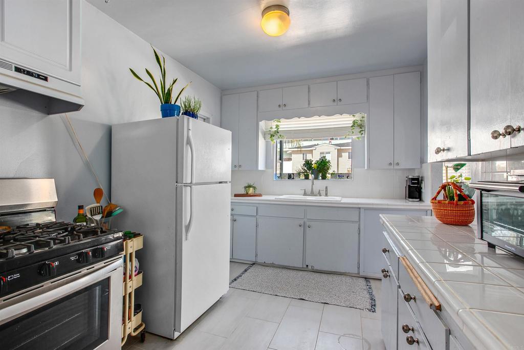 916 Alberta Avenue