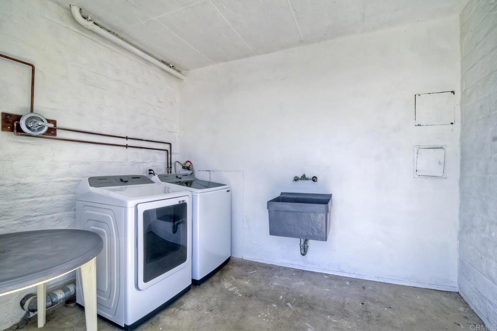 803 S Pacific Unit: 1