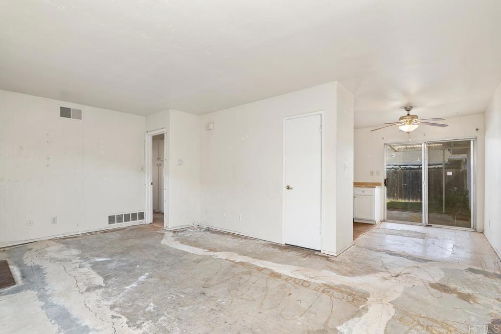 4527 29 63rd Street