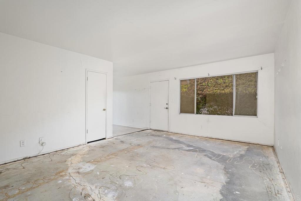 4527 29 63rd Street