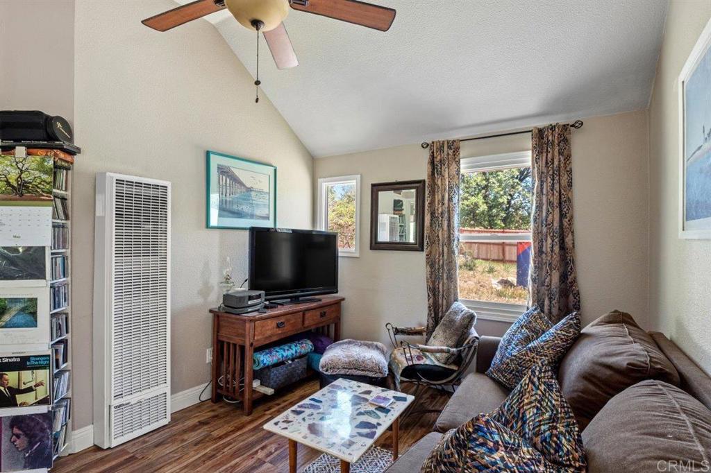 2643 BONITA VISTA Drive