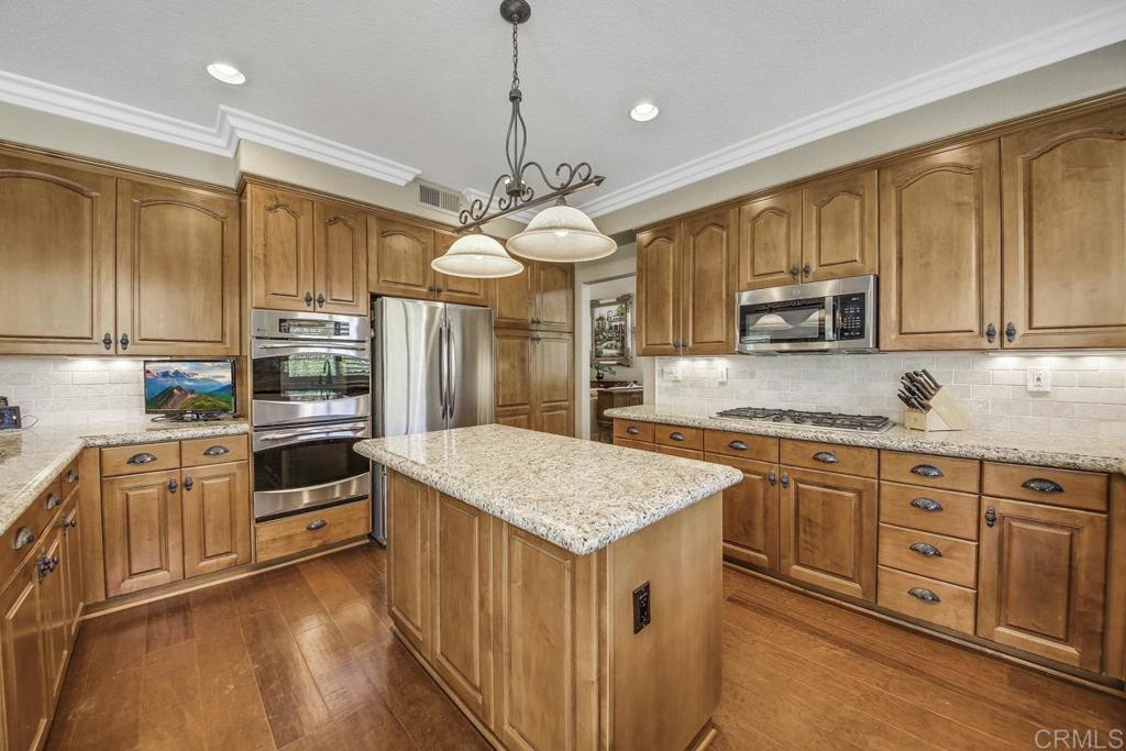1994 White Oak Court