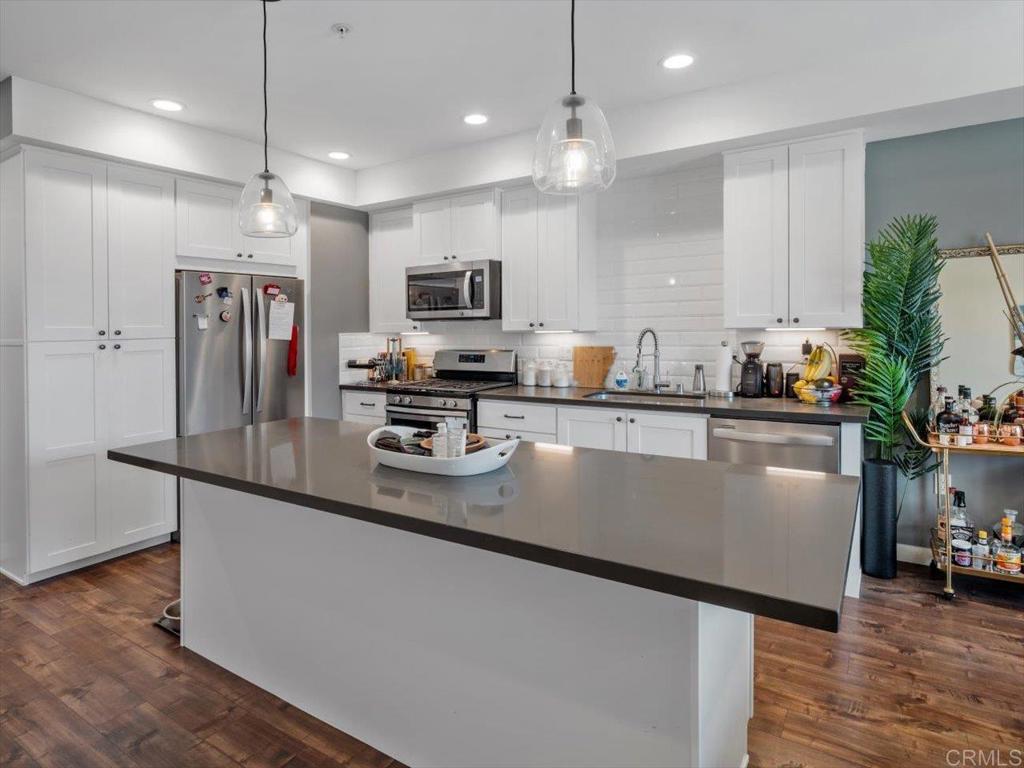4100 Voltaire Street Unit: 216