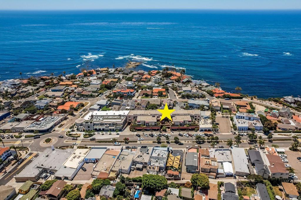 5726 La Jolla Boulevard Unit: 204