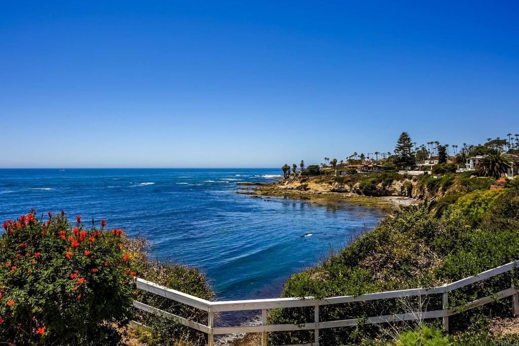 5726 La Jolla Boulevard Unit: 204