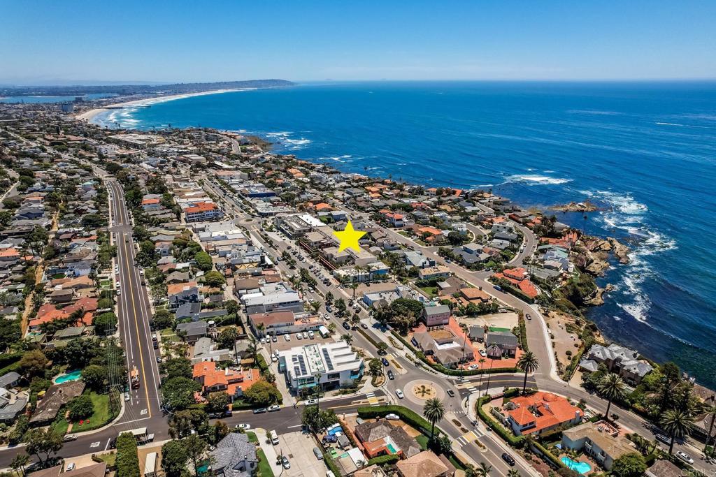 5726 La Jolla Boulevard Unit: 204