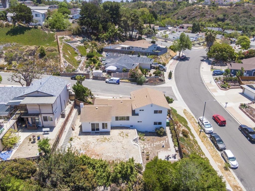 4002 Mira Verde Street