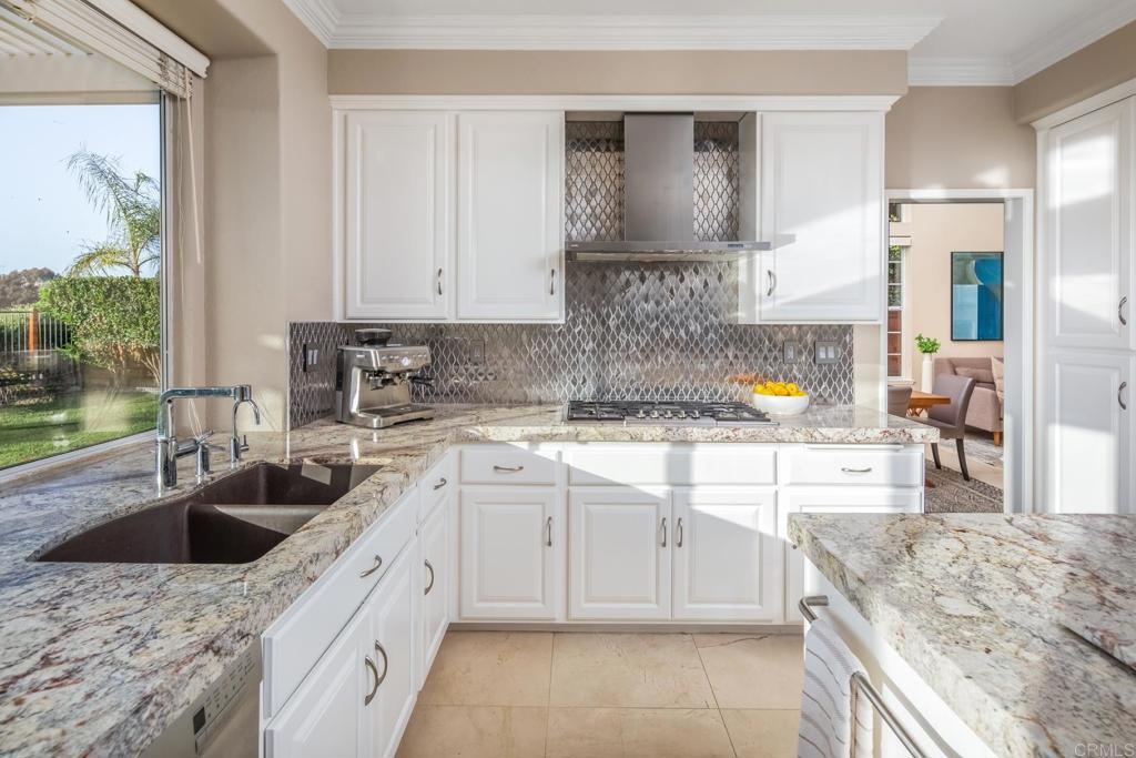 3386 Avenida Nieve
