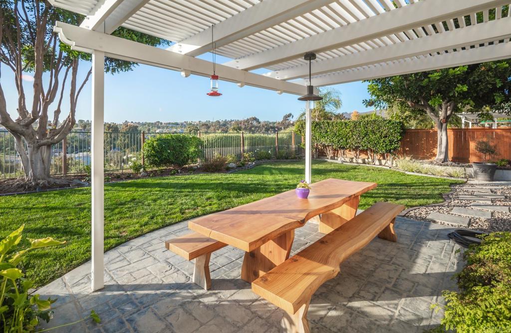 3386 Avenida Nieve