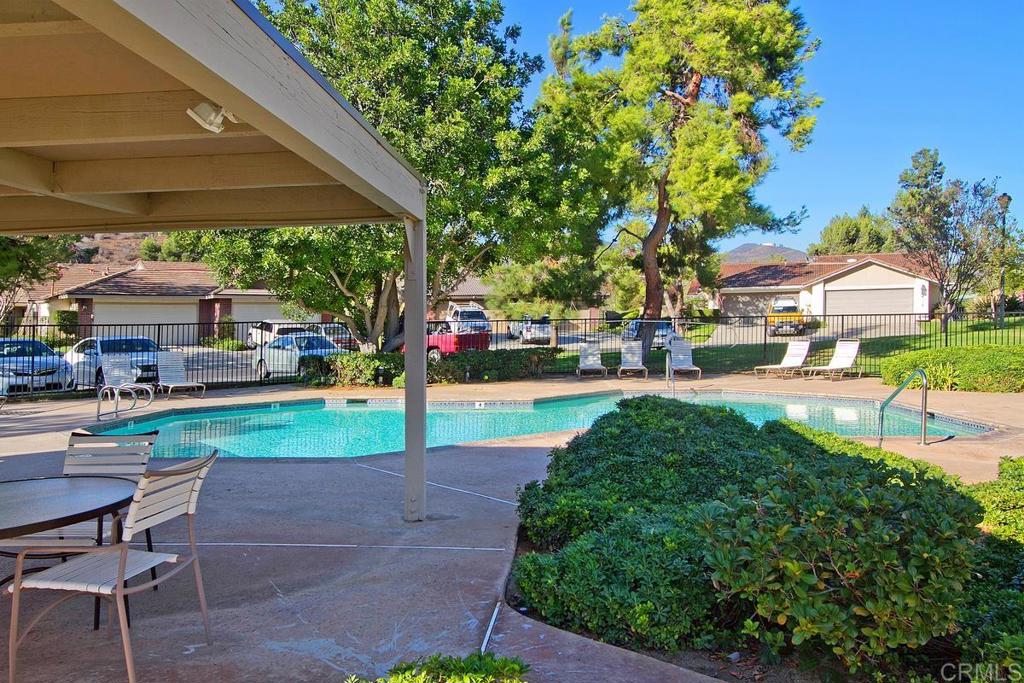 1729 Pala Lake Dr