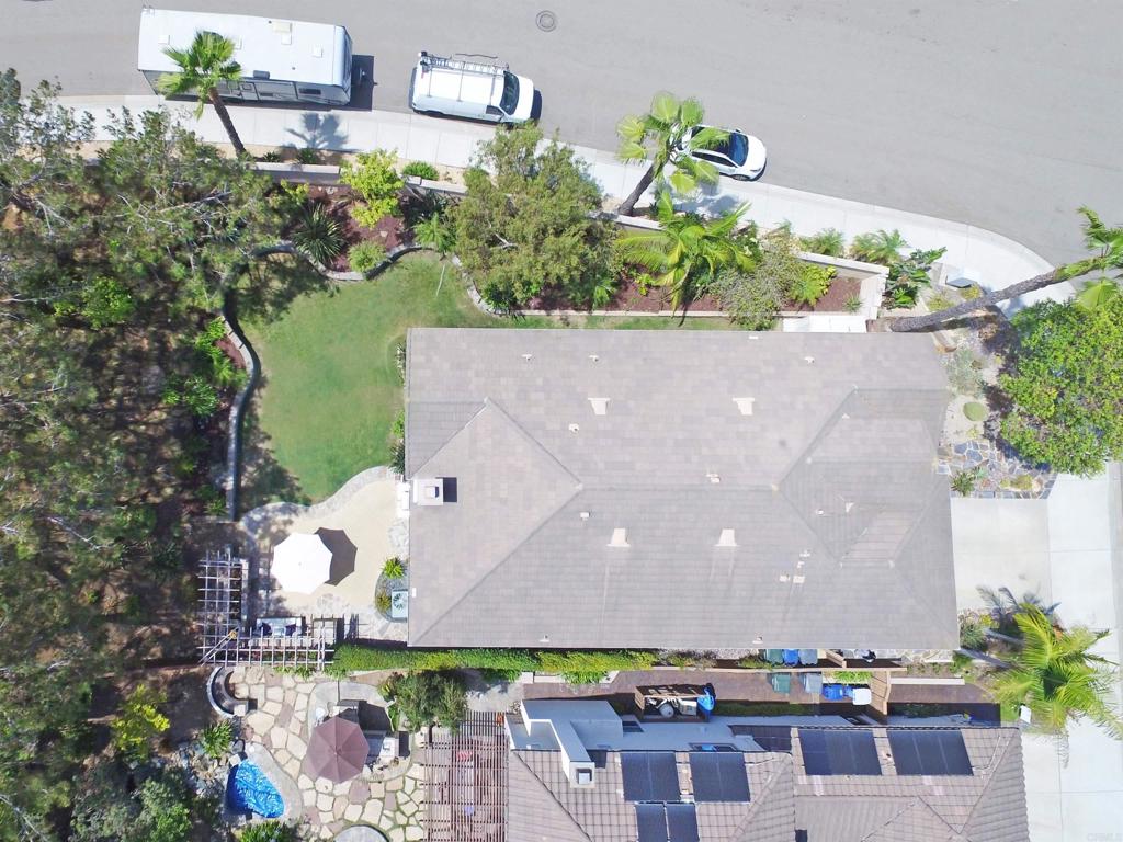 1551 Crescent Place
