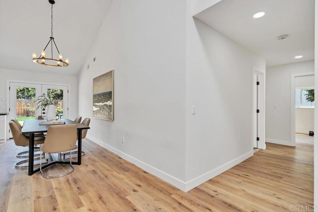 1108 Vista Way