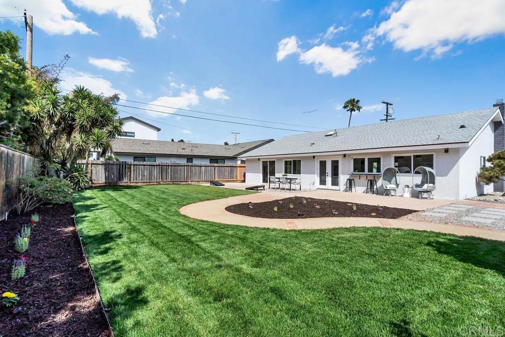 1108 Vista Way