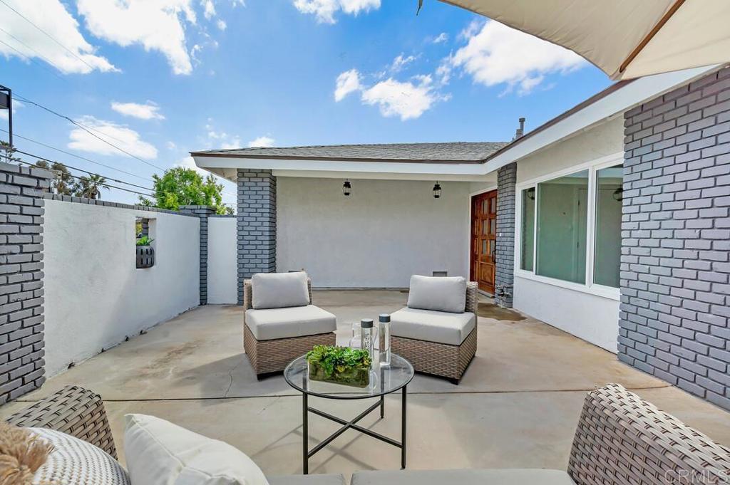 1108 Vista Way