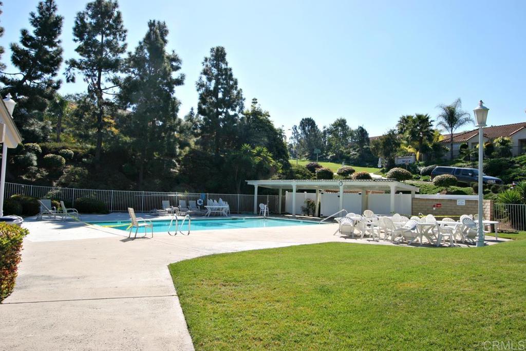 1218 Rue Saint Moritz