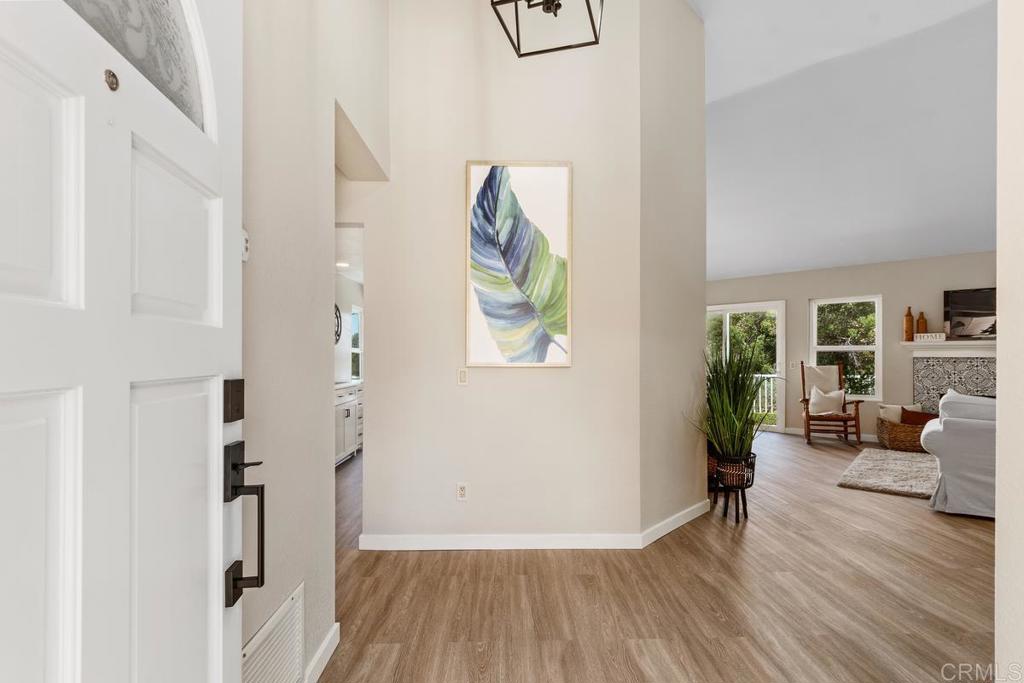 1218 Rue Saint Moritz