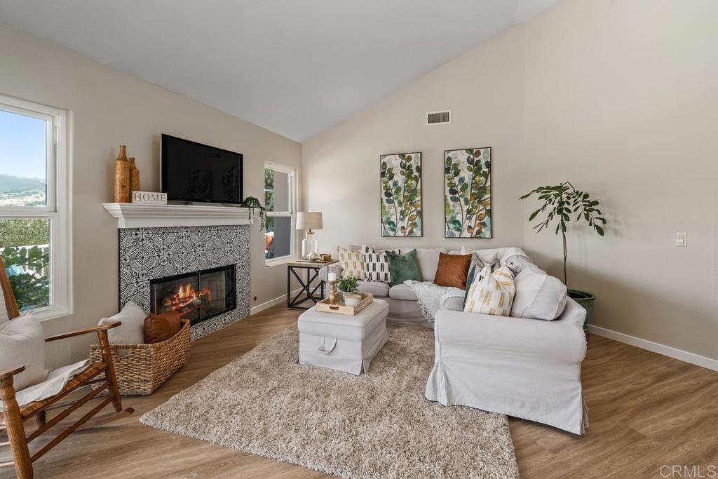 1218 Rue Saint Moritz