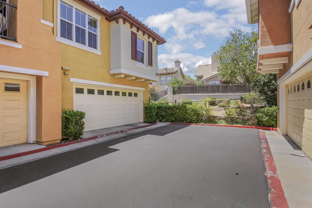 1107 Goddard Street