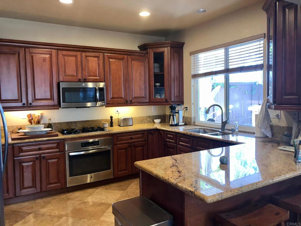 1546 Black Walnut Drive