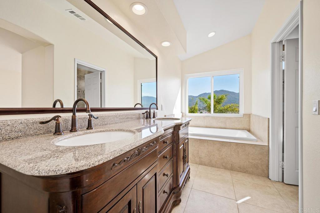 31783 Camino Rosales