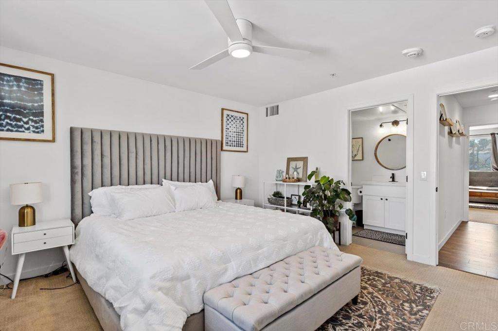 4100 Voltaire Street Unit: 211